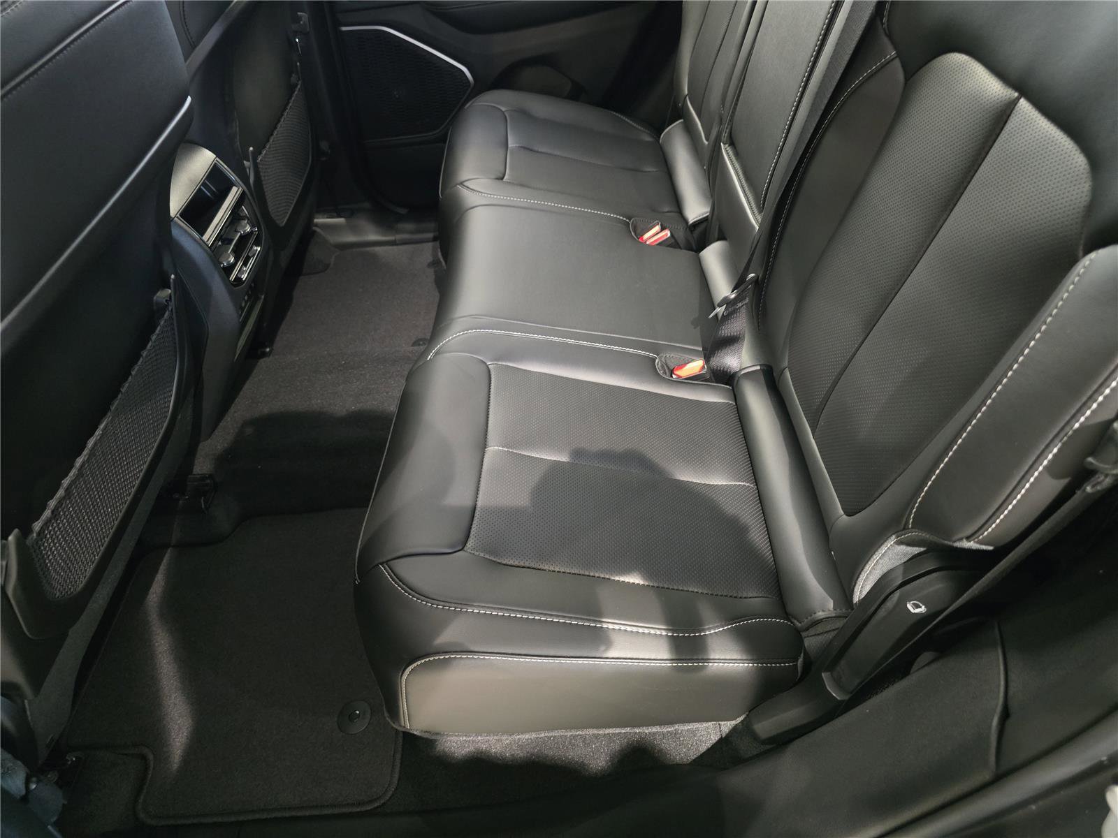 New 2026 Jeep Grand Cherokee Limited image 15