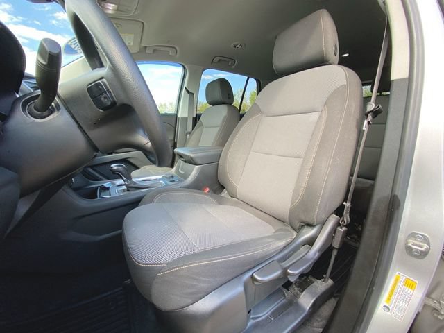 Used 2020 Chevrolet Traverse LS AWD/4WD image 18