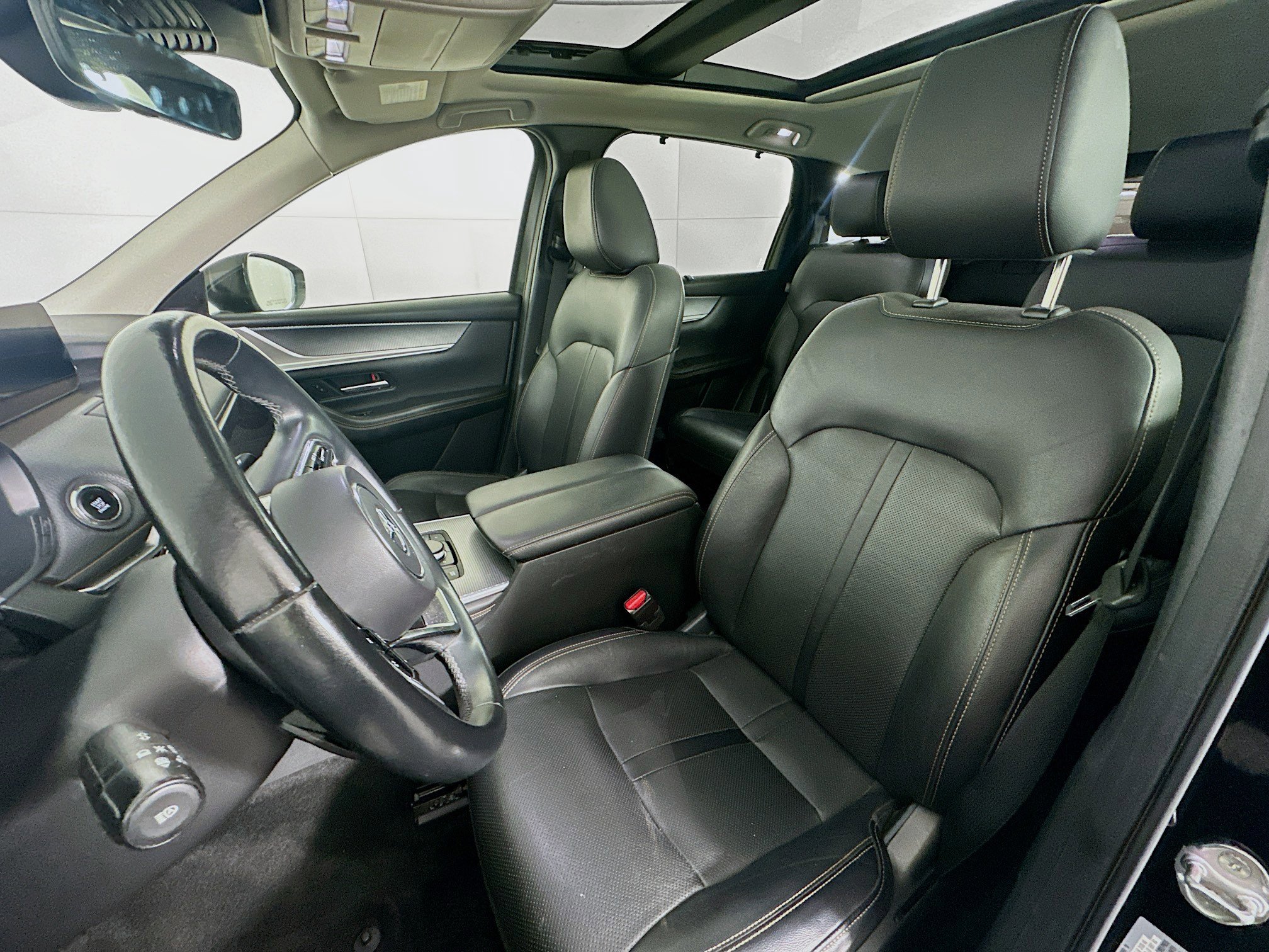 Used 2024 MAZDA CX-90 3.3 Turbo w/ Premium Package image 13