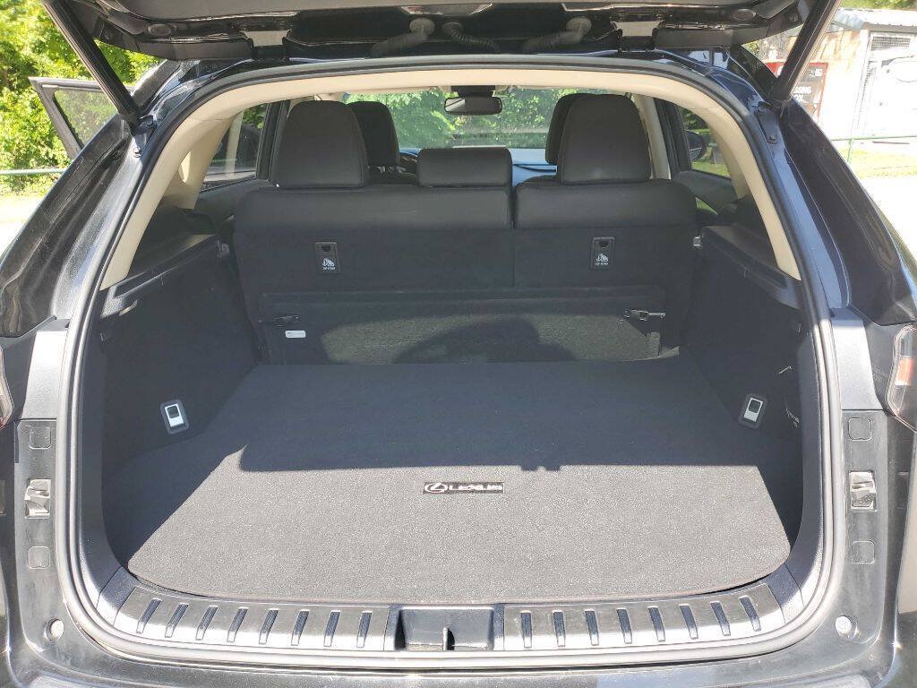 Used 2018 Lexus NX 300 FWD w/ Premium Package image 23