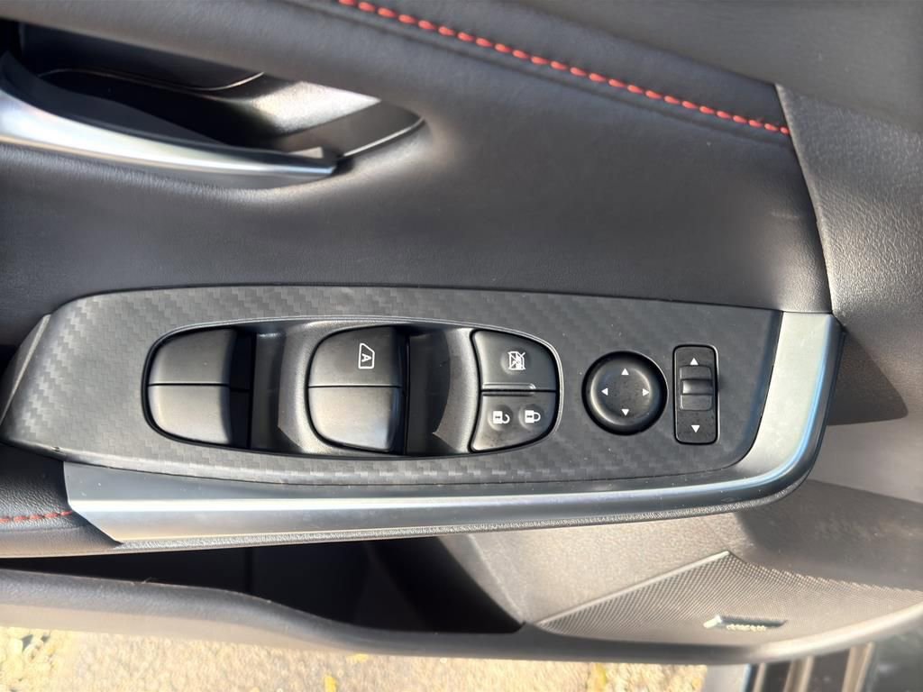 New 2025 Nissan Sentra SR image 17