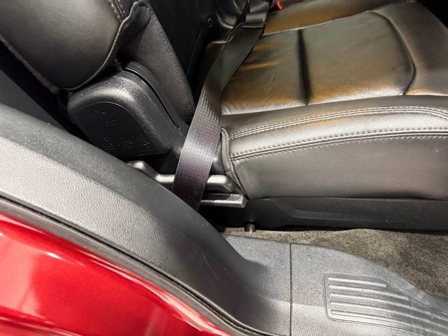 Used 2017 Ford Explorer XLT w/ Equipment Group 202A image 28