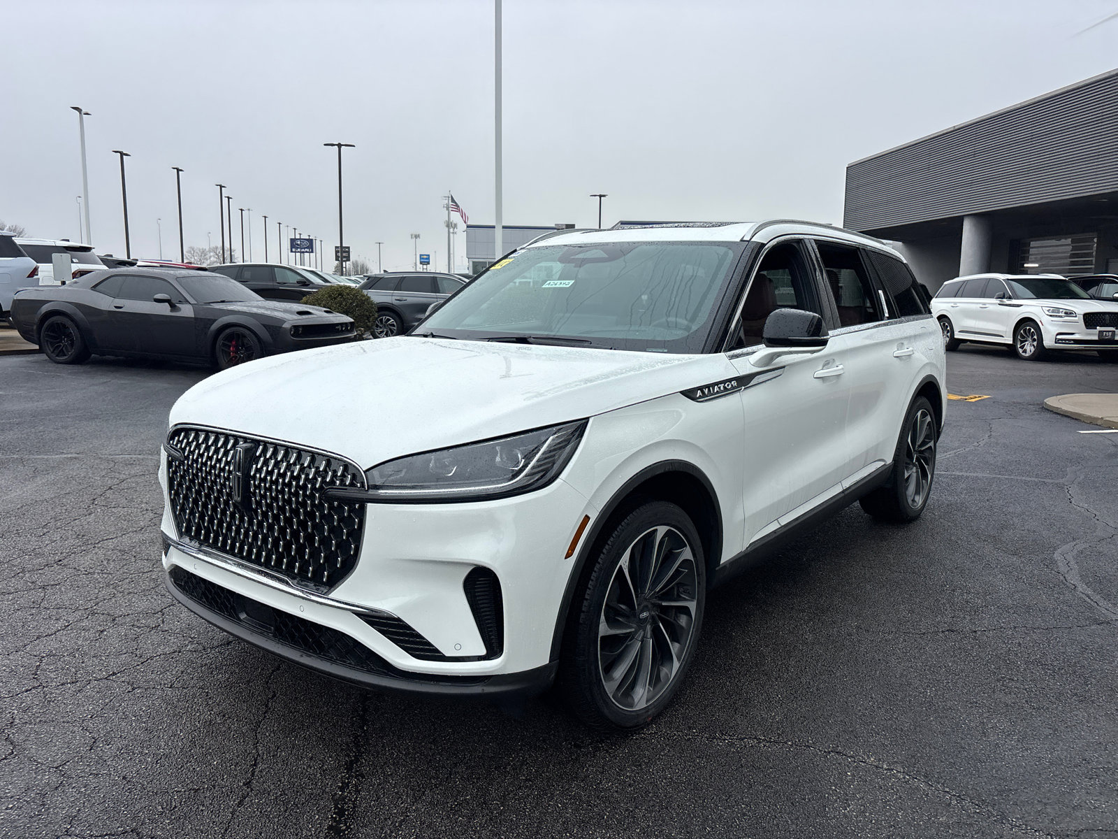 New 2026 Lincoln Aviator Reserve image 3