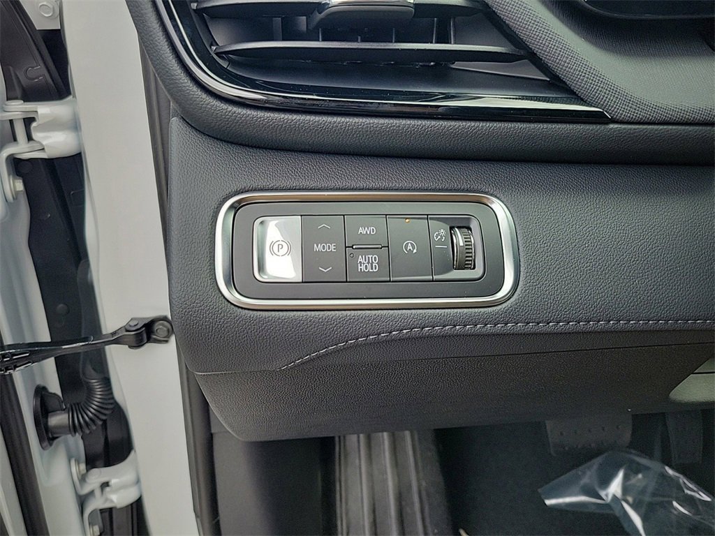 New 2025 Buick Enclave Sport Touring w/ Super Cruise Package image 14