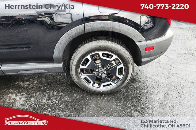 Used 2023 Ford Bronco Sport Outer Banks AWD/4WD image 23