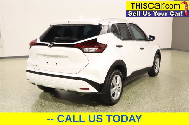 Used 2023 Nissan Kicks S image 7
