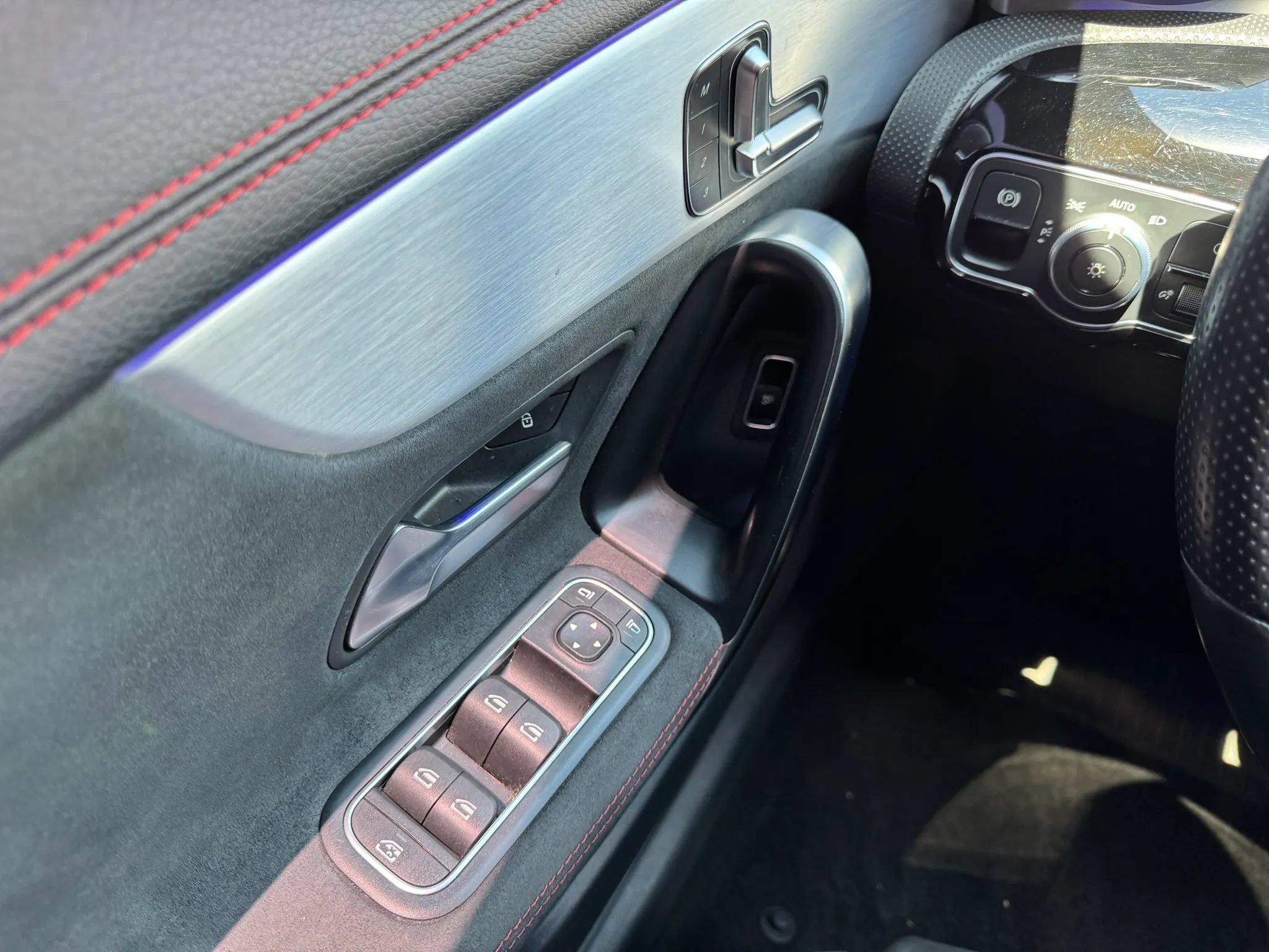 Used 2021 Mercedes-Benz CLA 35 AMG 4MATIC image 25