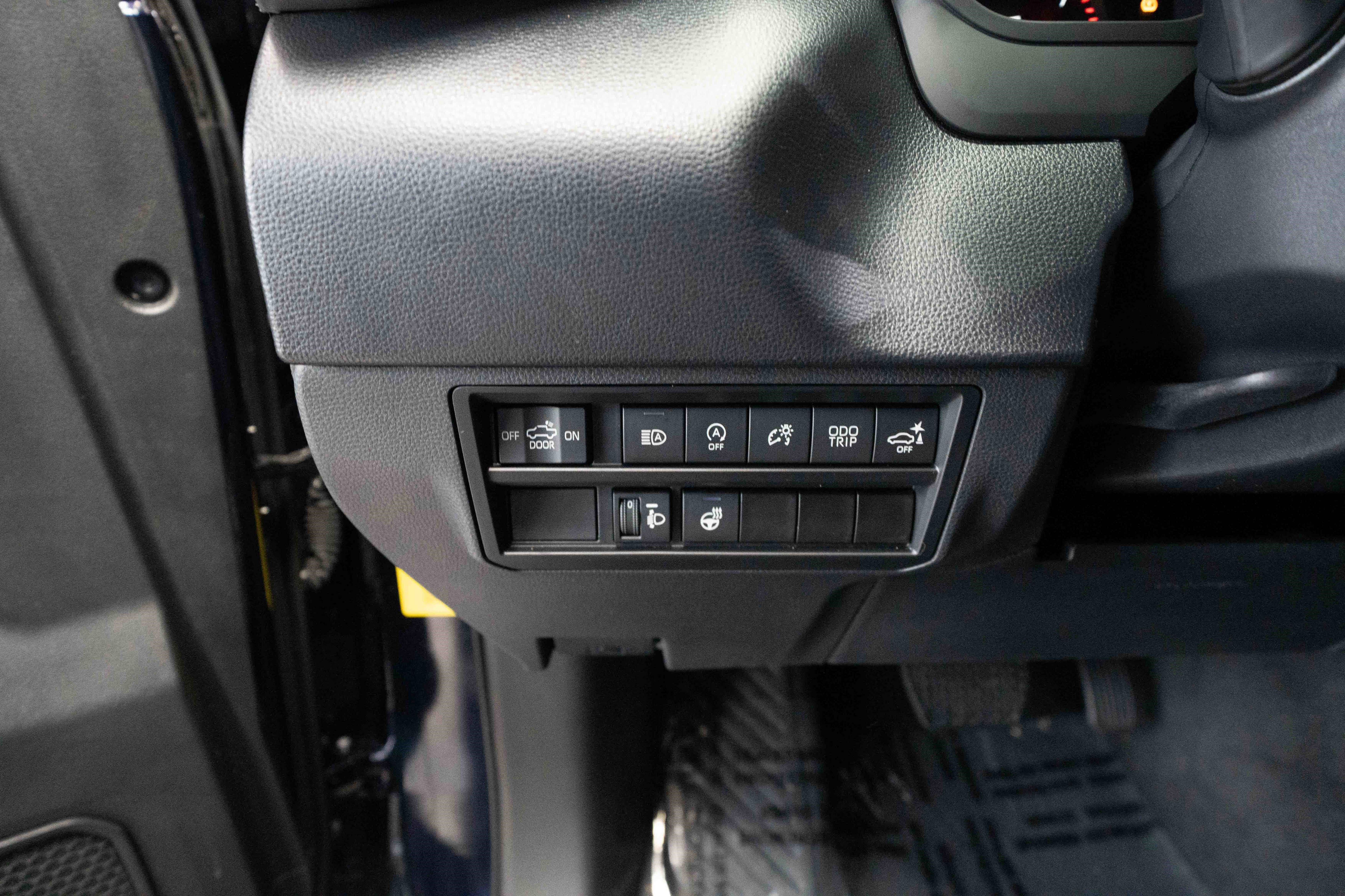 Used 2023 Toyota Tundra SR5 w/ SR5 Premium Package image 11