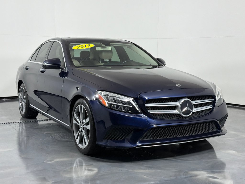 Used 2019 Mercedes-Benz C 300 Sedan image 3