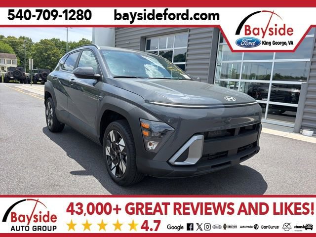 Used 2025 Hyundai Kona SEL AWD/4WD image 1