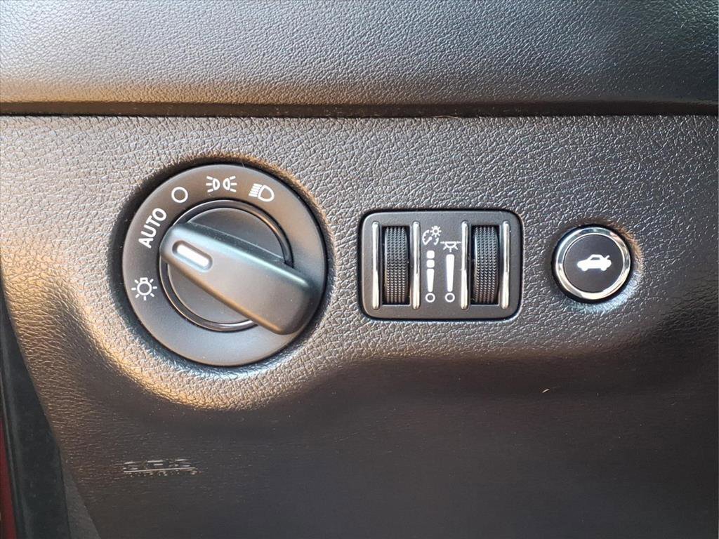 Used 2019 Dodge Charger SRT Hellcat w/ Navigation & Travel Group image 29