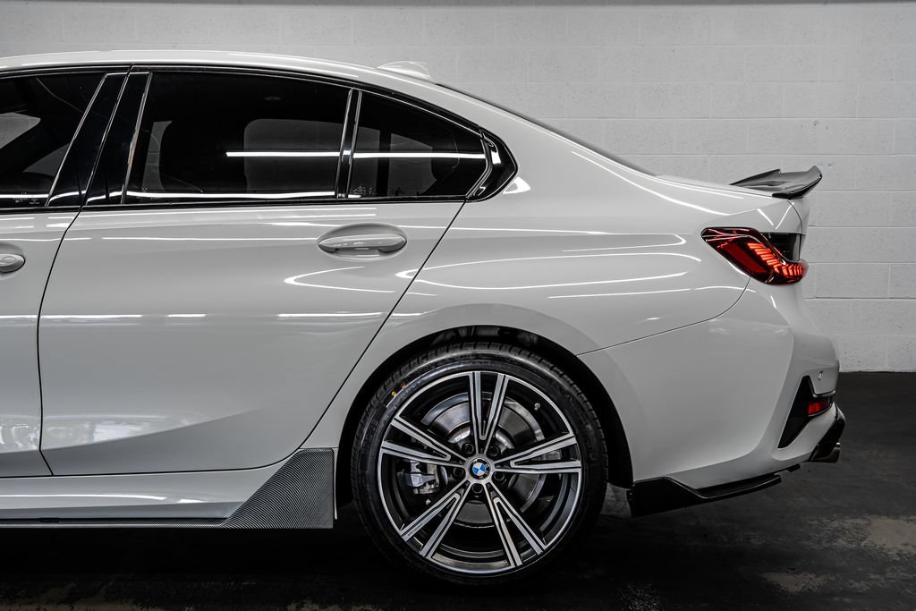 Used 2021 BMW 330i Sedan w/ Convenience Package RWD image 13