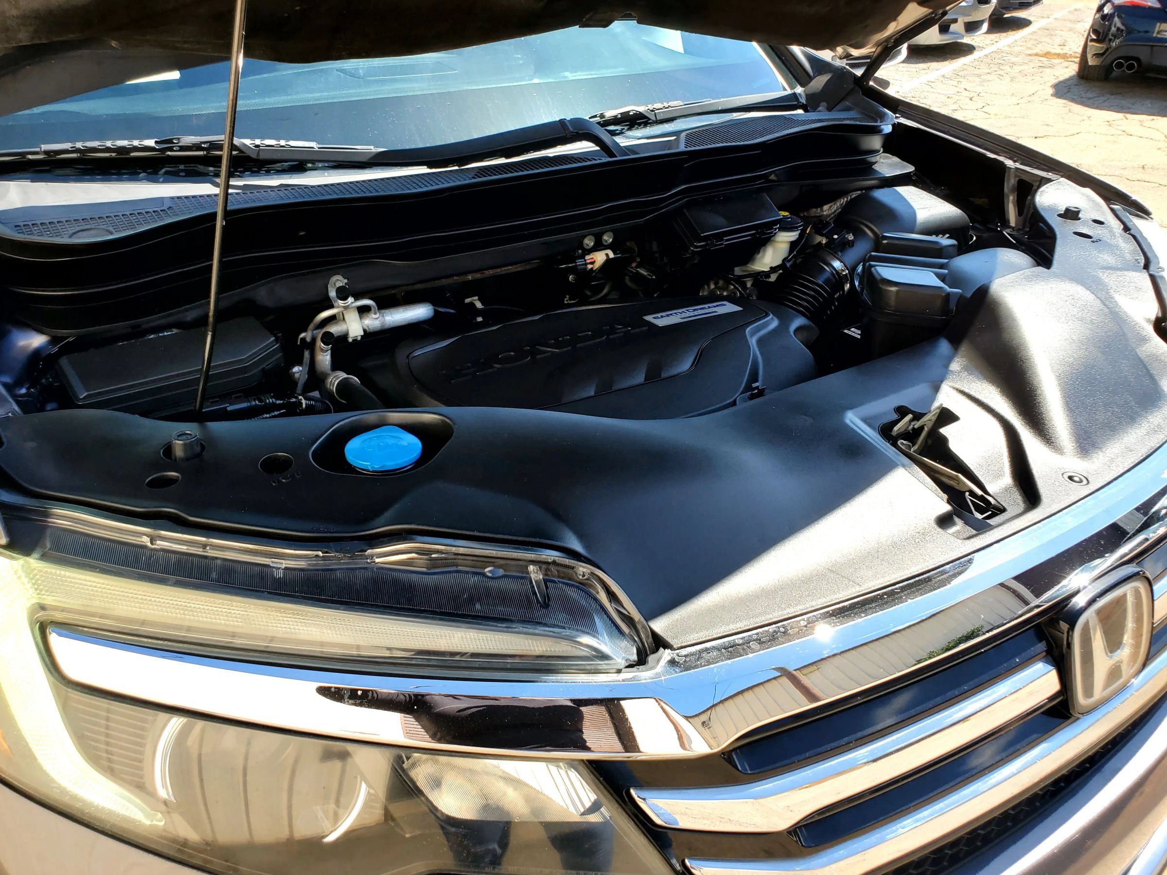 Used 2016 Honda Pilot Touring image 46