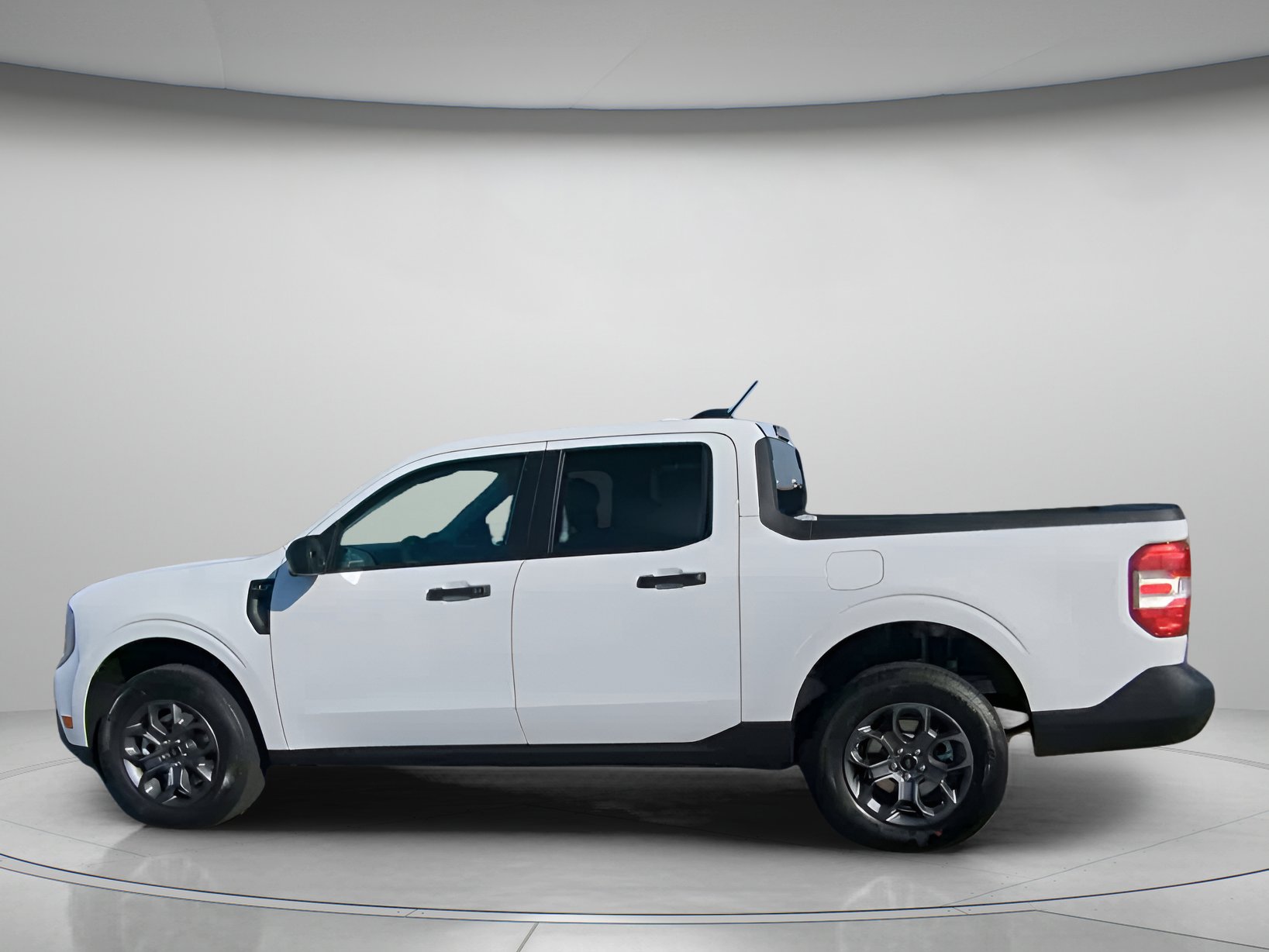 New 2026 Ford Maverick XLT AWD/4WD image 17