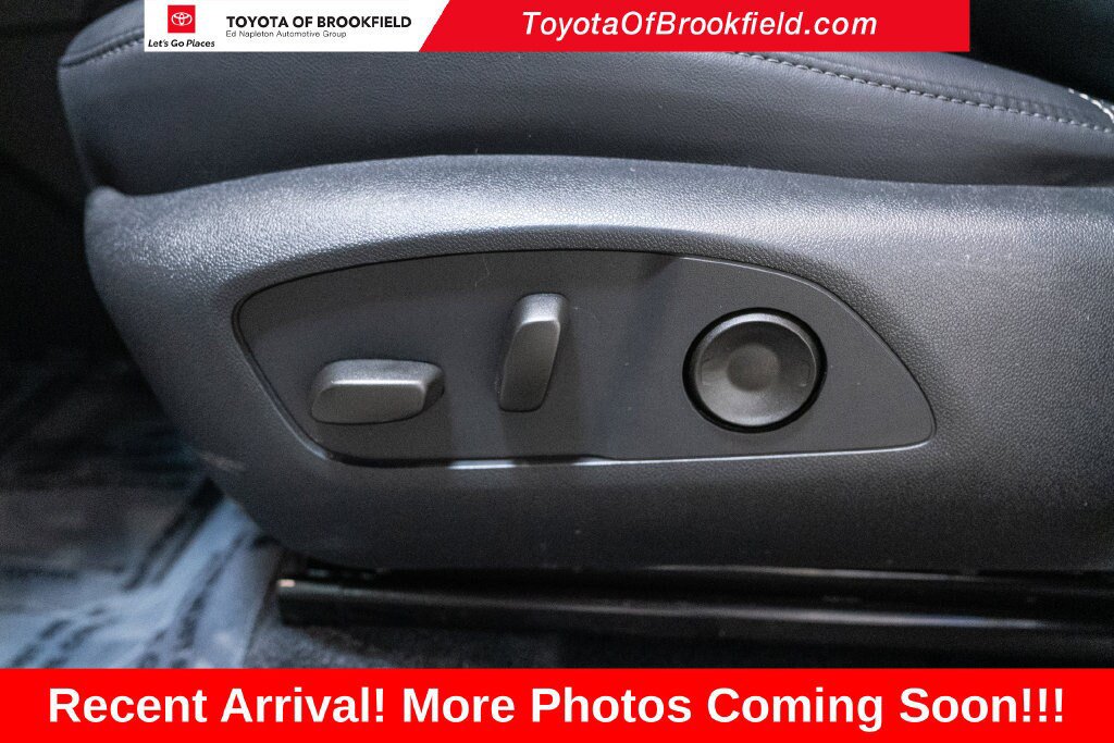 Used 2026 GMC Acadia Elevation w/ Black Edition AWD/4WD image 20