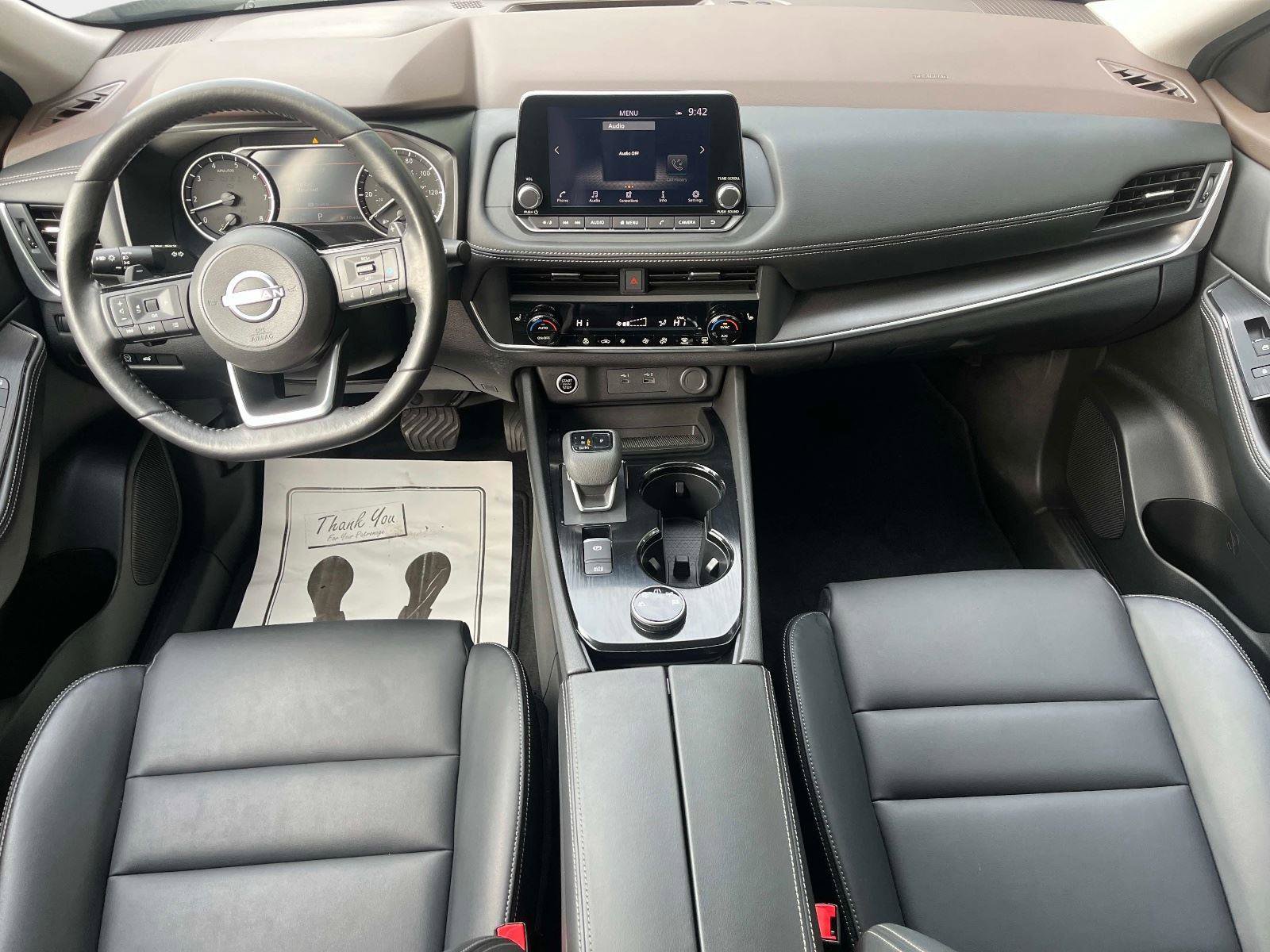 Used 2023 Nissan Rogue SV w/ SV Premium B Package image 16