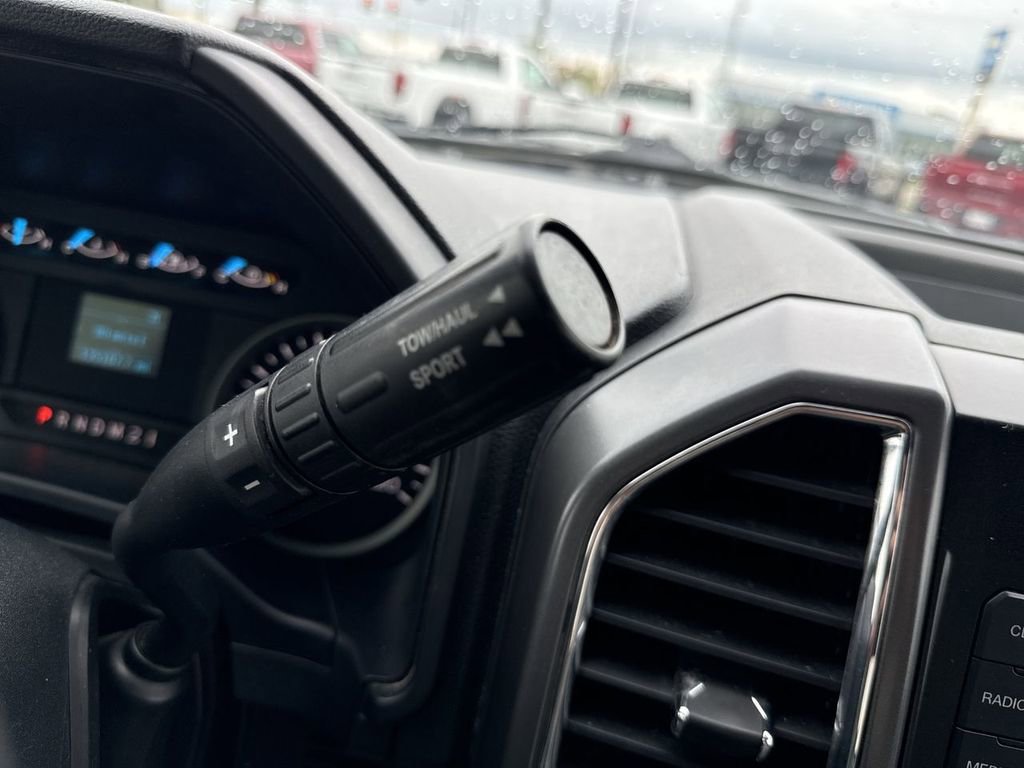 Used 2016 Ford F150 XLT AWD/4WD image 18