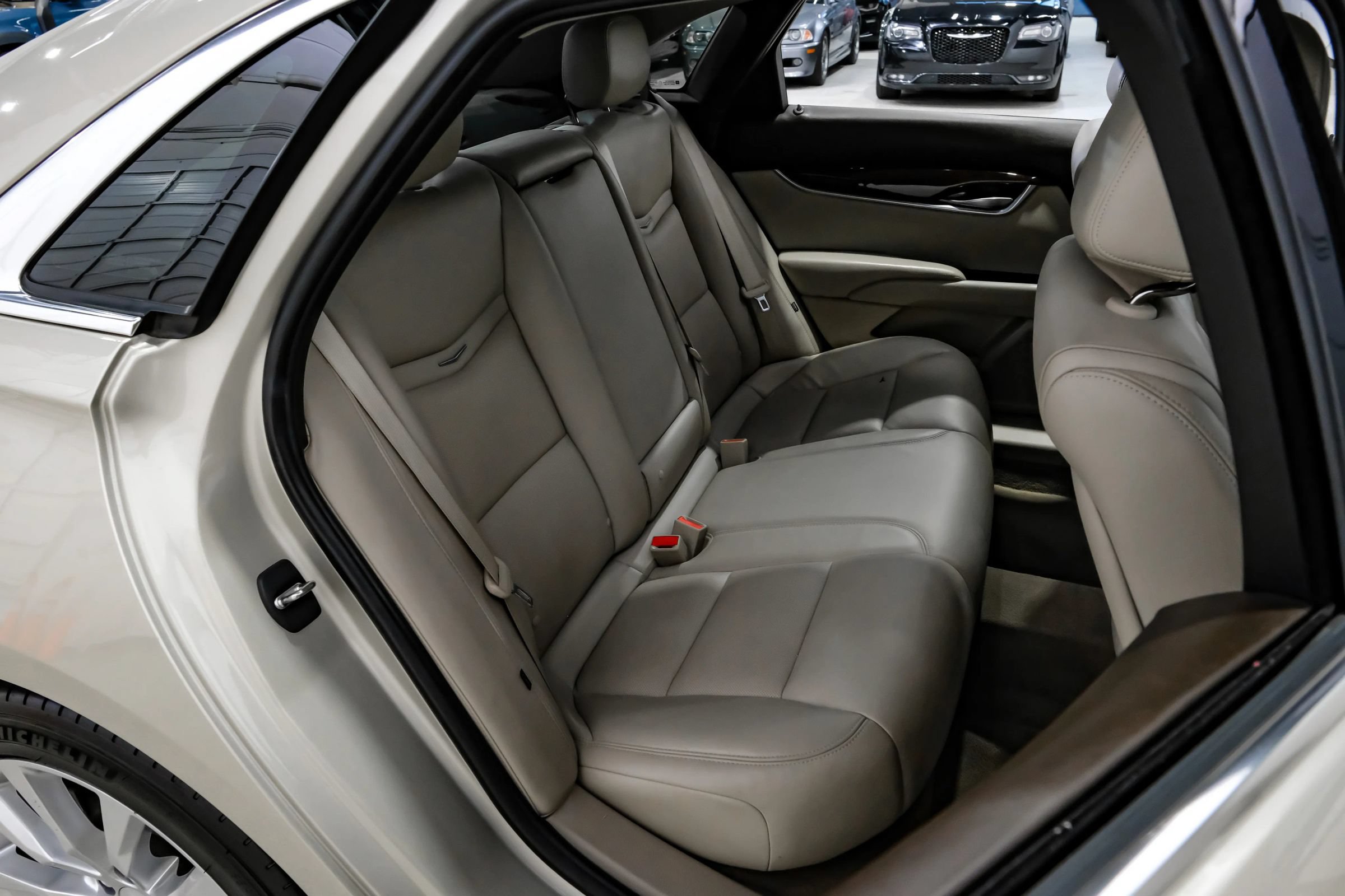 Used 2016 Cadillac XTS Luxury w/ Driver Awareness Package FWD image 38