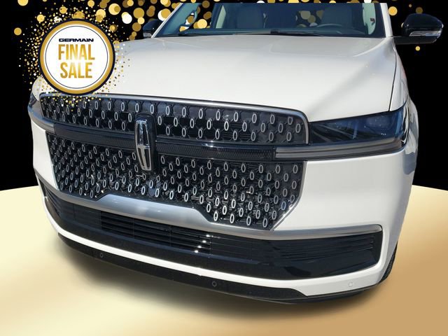 New 2025 Lincoln Navigator Reserve image 11