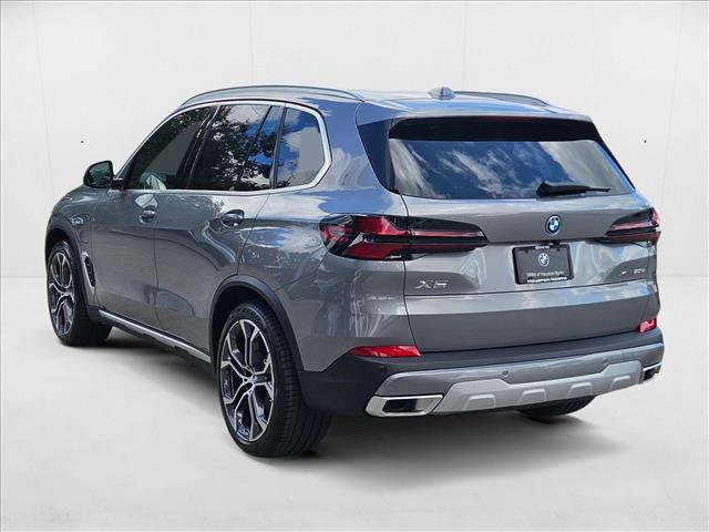 Used 2026 BMW X5 xDrive50e w/ Premium Package AWD/4WD image 7