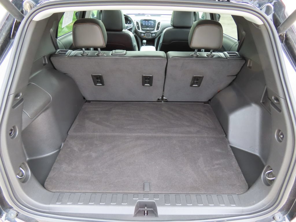 Used 2023 Chevrolet Equinox Premier AWD/4WD image 17