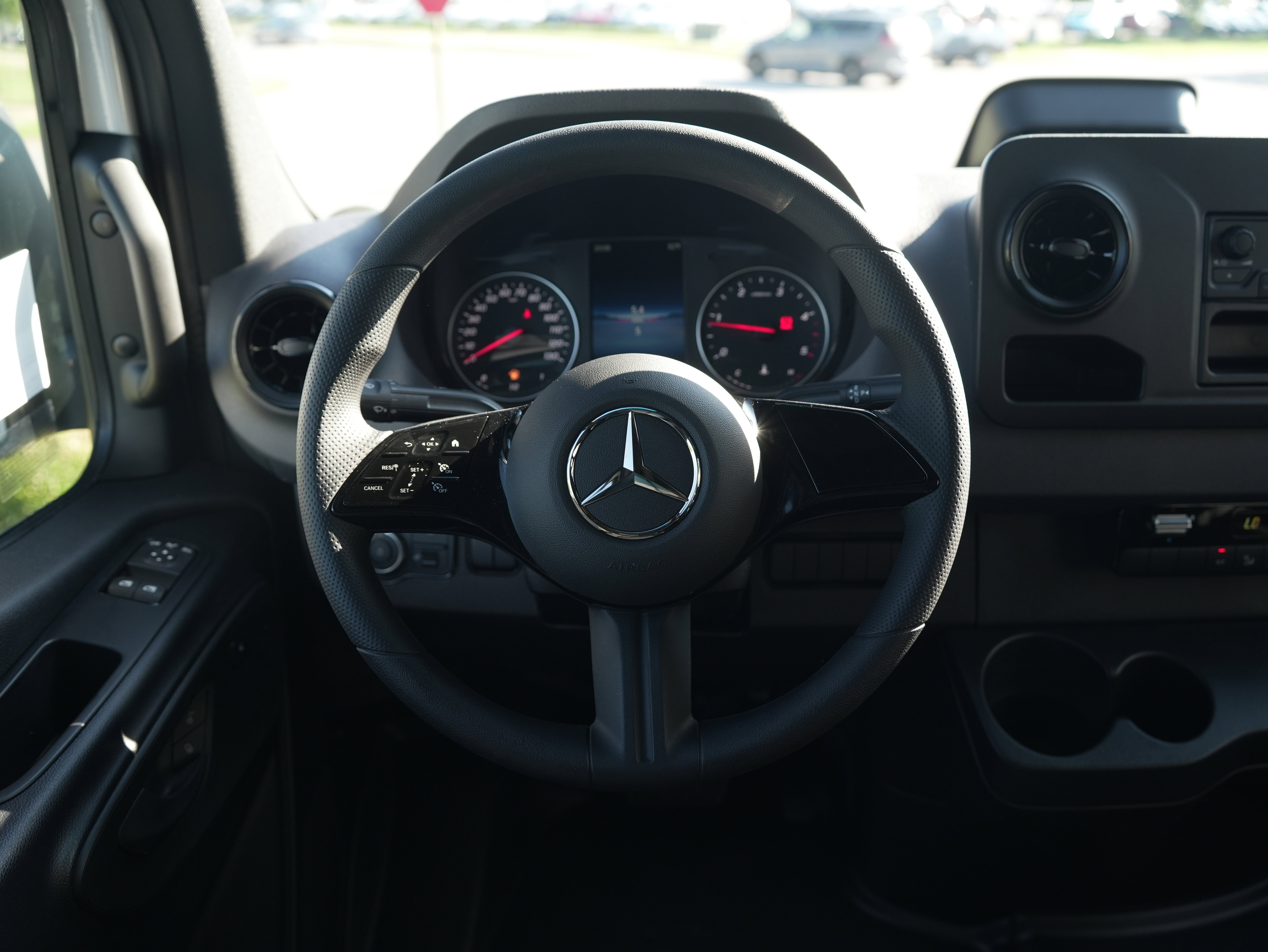 New 2025 Mercedes-Benz Sprinter 2500 image 27