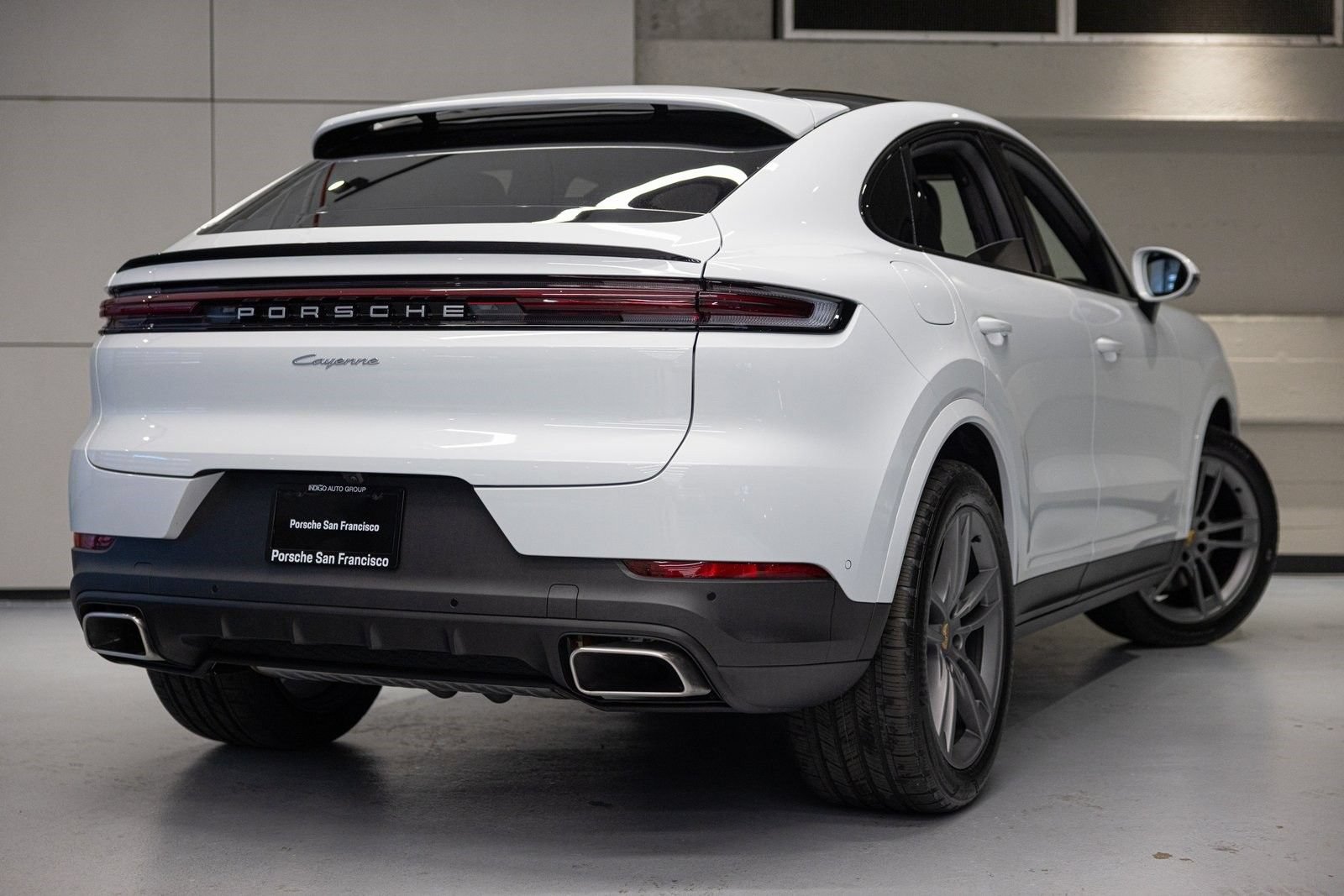 New 2024 Porsche Cayenne Coupe AWD/4WD image 9