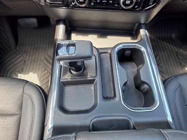 Used 2023 Chevrolet Silverado 1500 LTZ AWD/4WD image 32