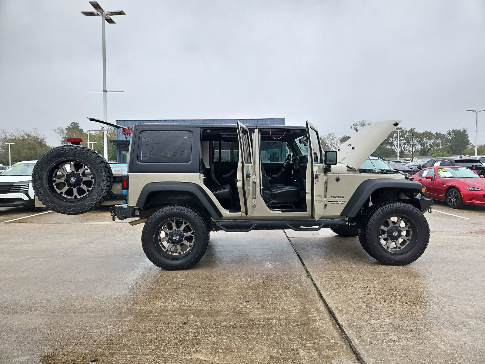 Used 2017 Jeep Wrangler Unlimited Sport w/ Quick Order Package 24S image 12