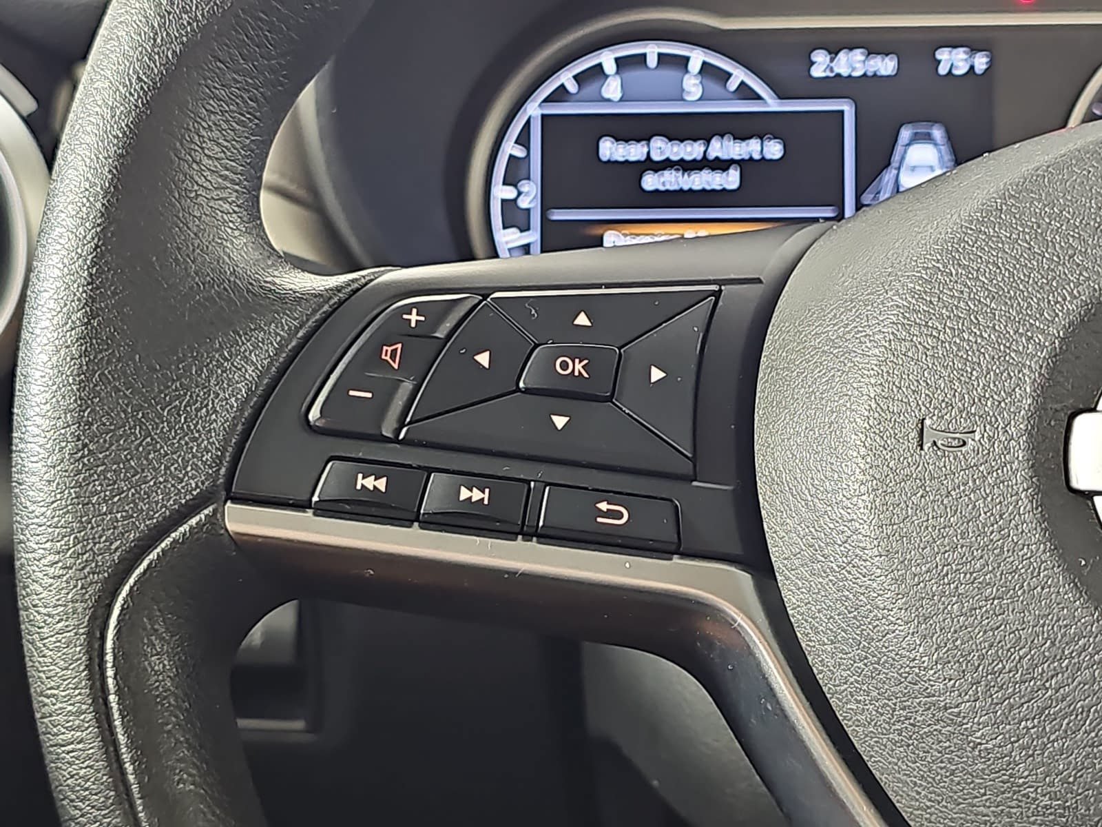 Used 2022 Nissan Versa SV w/ Trunk Package FWD image 16