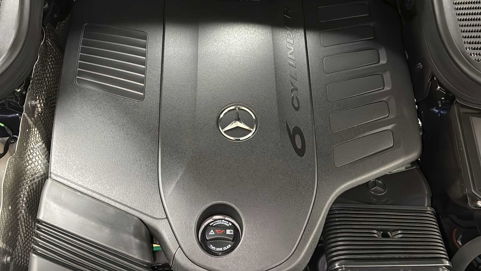 New 2026 Mercedes-Benz GLS 450 4MATIC image 12