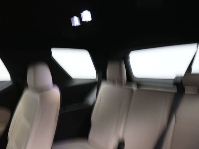 Used 2023 Chevrolet Traverse LT w/ LT Premium Package image 21