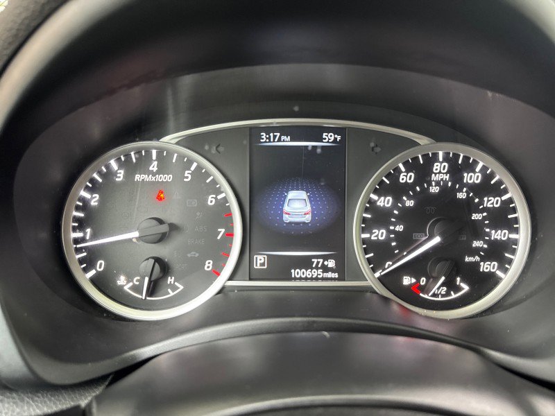 Used 2017 Nissan Sentra SV w/ Style Package FWD image 18