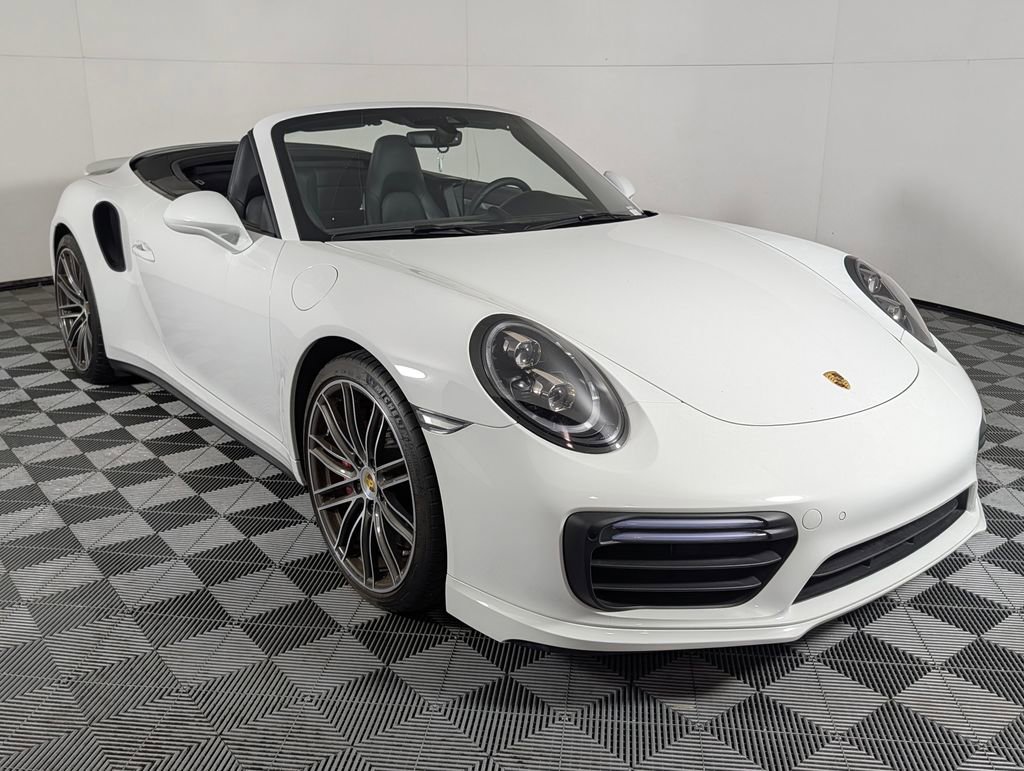 Certified 2019 Porsche 911 Turbo image 9