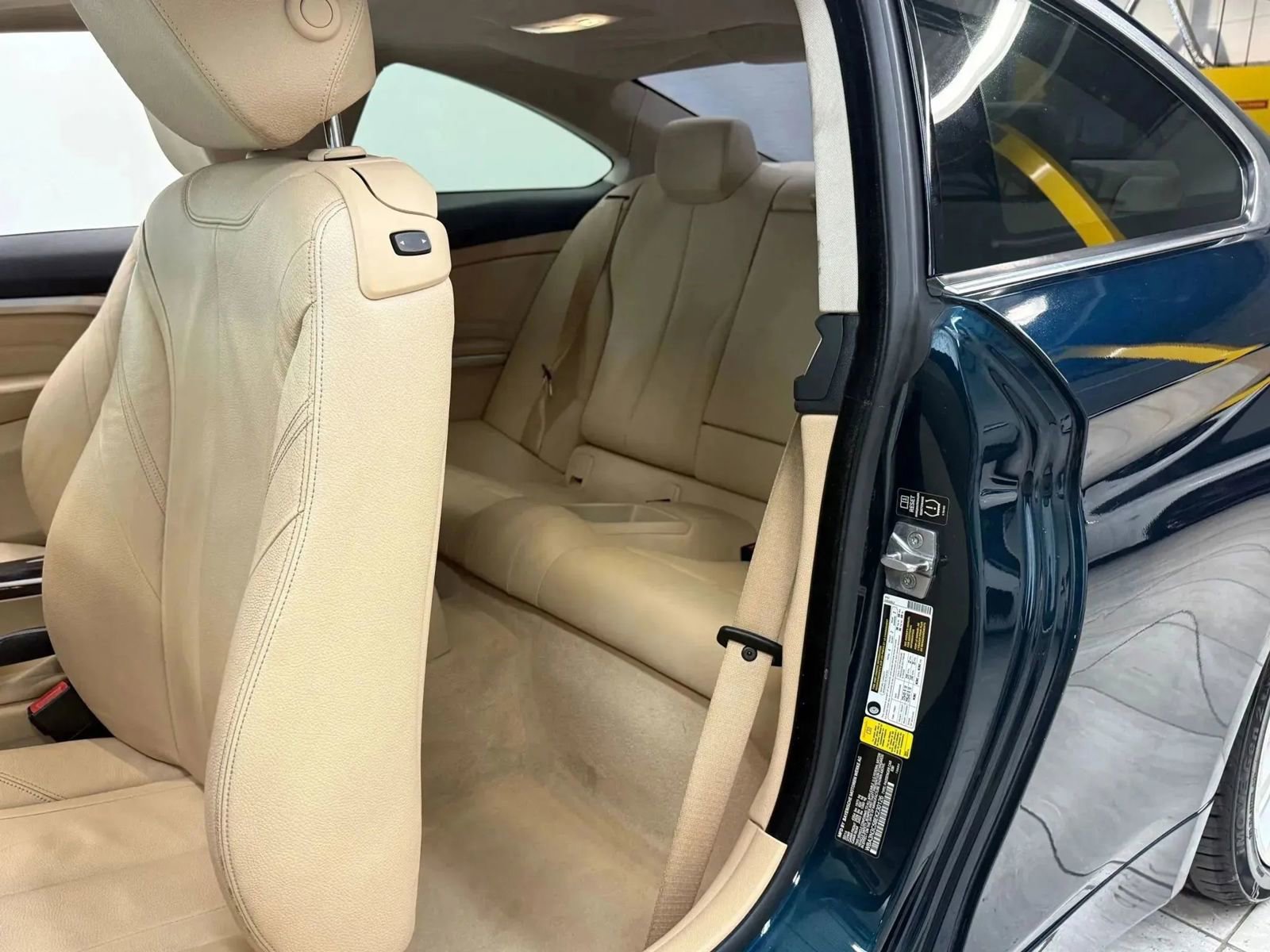 Used 2014 BMW 428i Coupe image 18