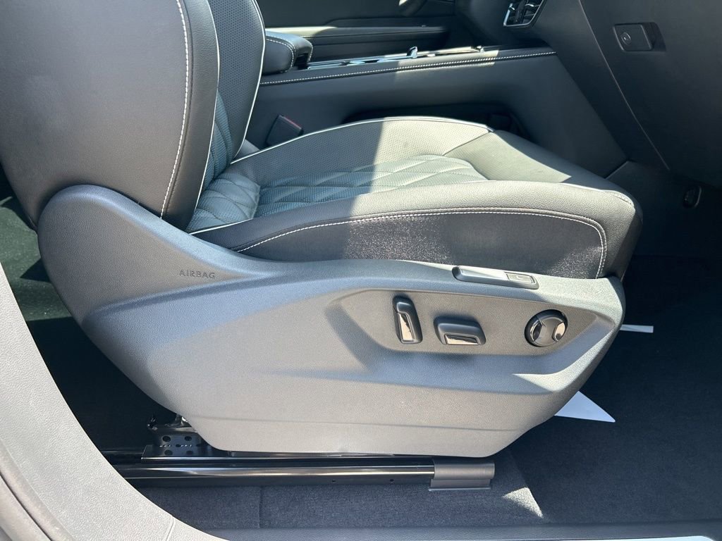 New 2025 Volkswagen Atlas Cross Sport SEL Premium R-Line image 37