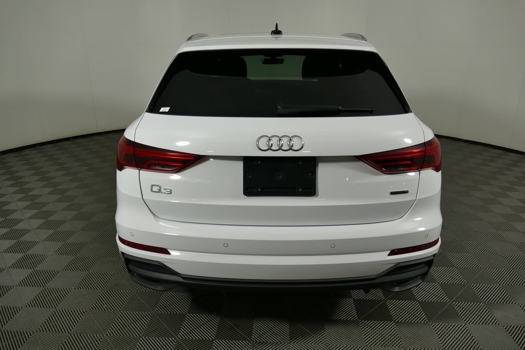 Certified 2025 Audi Q3 2.0T Premium Plus w/ Premium Plus Package AWD/4WD image 30