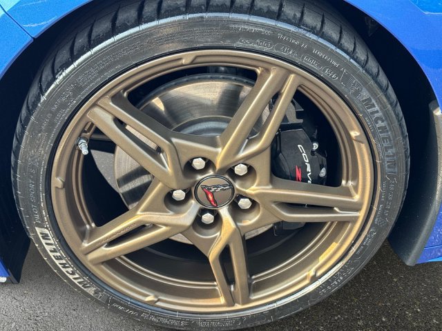Used 2020 Chevrolet Corvette Stingray Premium Cpe w/ 3LT Preferred Equipment Group RWD image 8