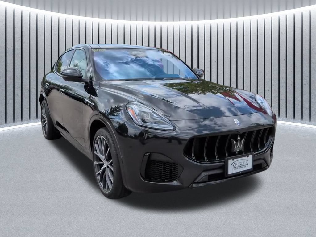 Used 2023 Maserati Grecale Modena AWD/4WD image 1