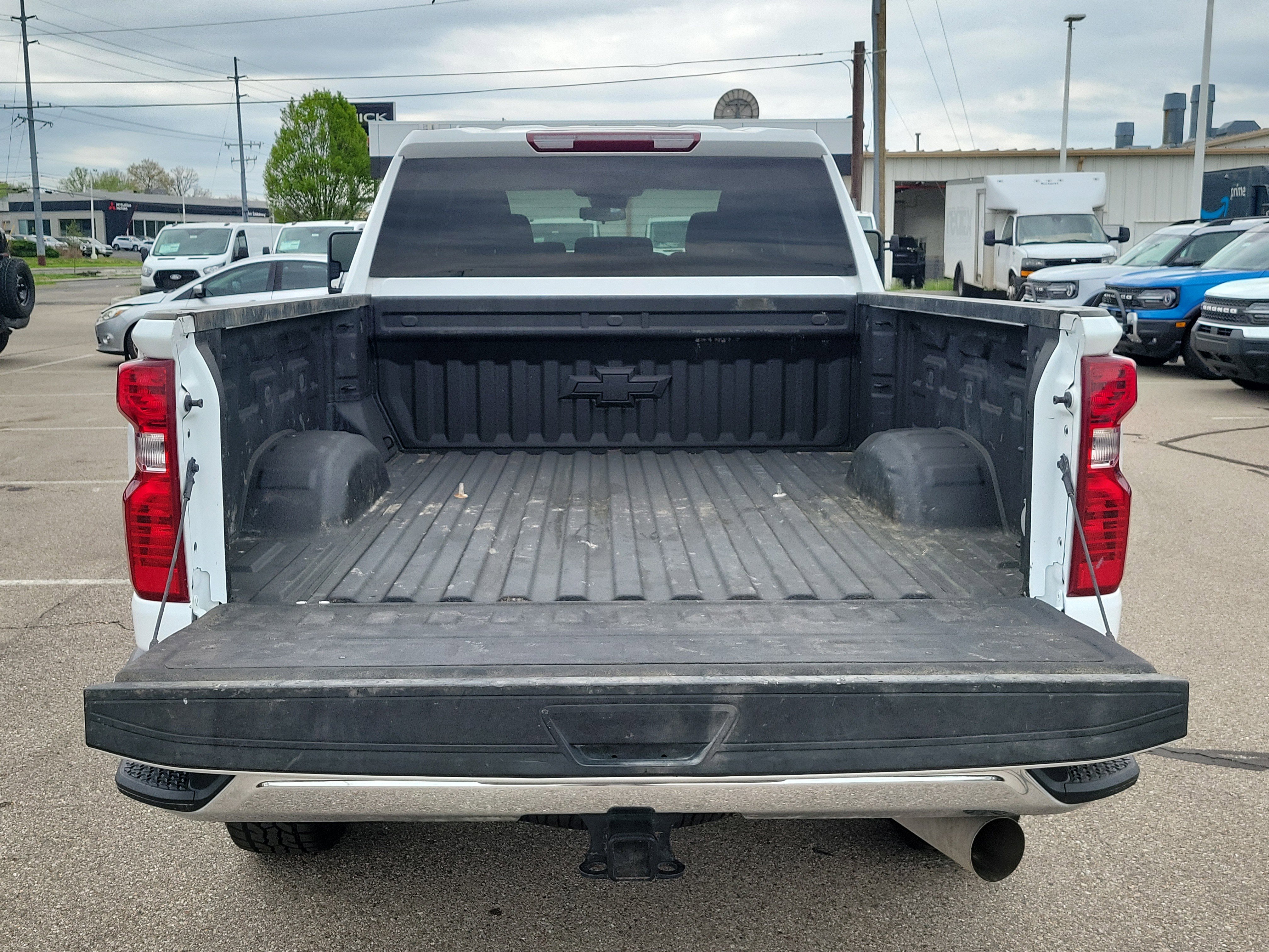 Used 2024 Chevrolet Silverado 2500 LT image 8