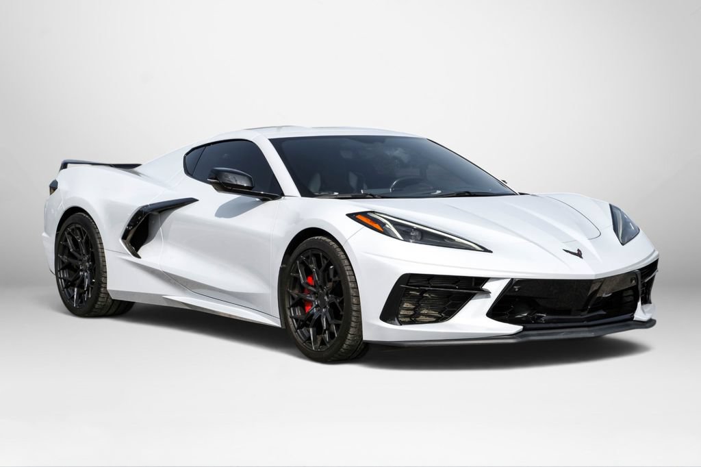 Used 2023 Chevrolet Corvette Stingray Preferred Cpe w/ Z51 Performance Package RWD image 4