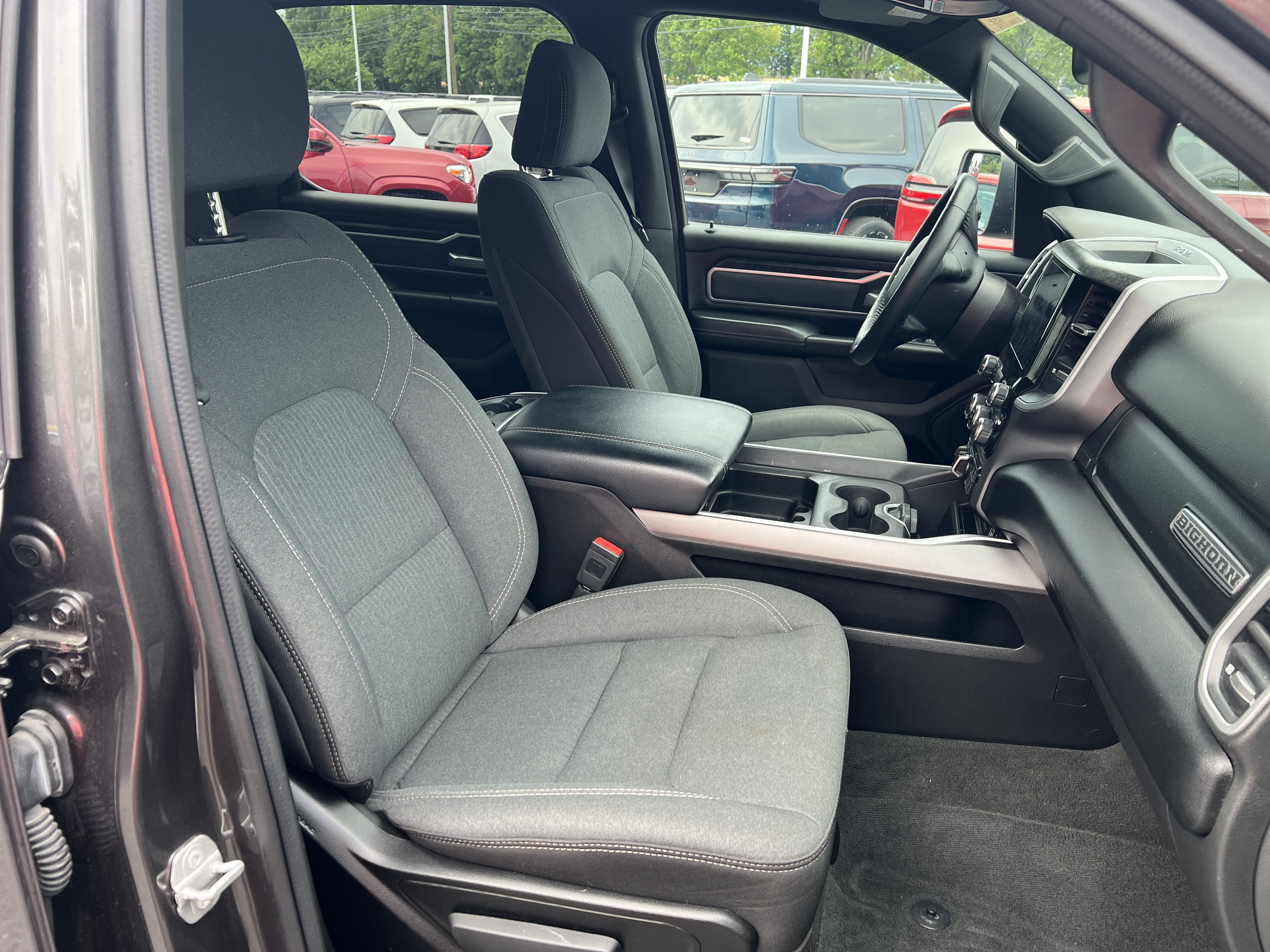Used 2022 RAM 1500 Big Horn AWD/4WD image 23