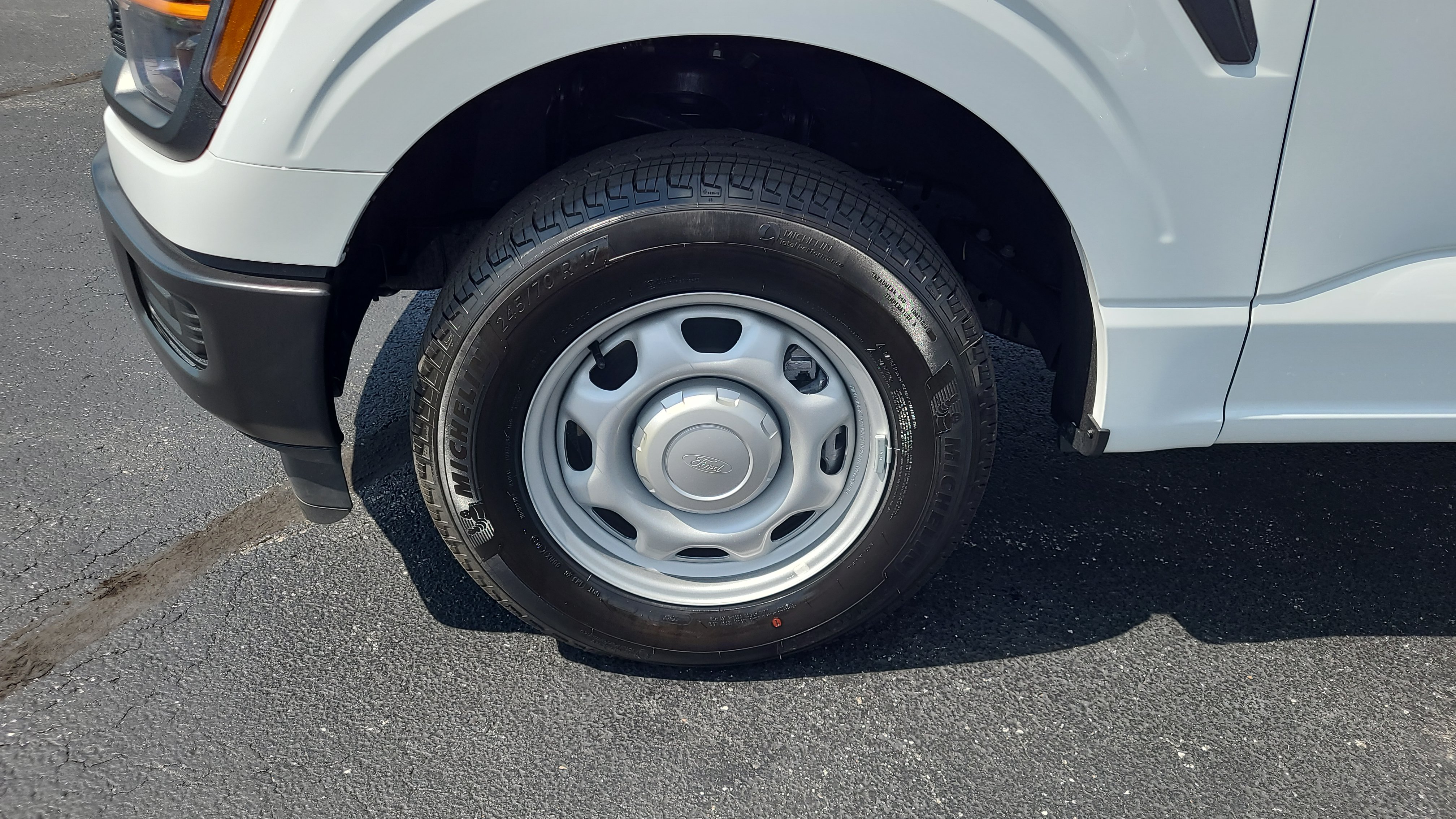 Used 2025 Ford F150 XL RWD image 10