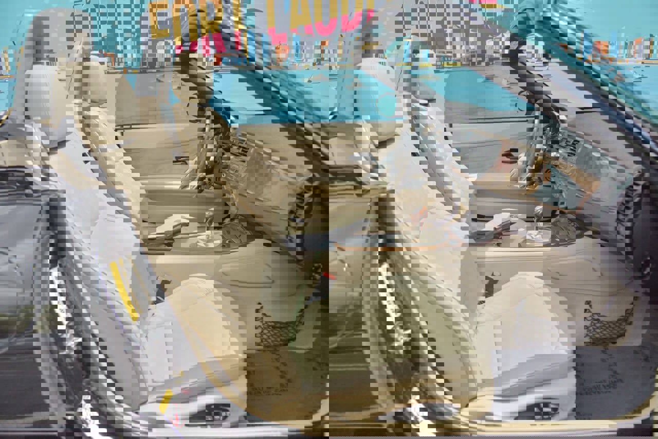 Used 2003 BMW Z4 2.5i image 34