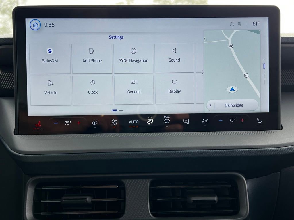 New 2026 Ford Maverick Lariat w/ Black Appearance Package image 33