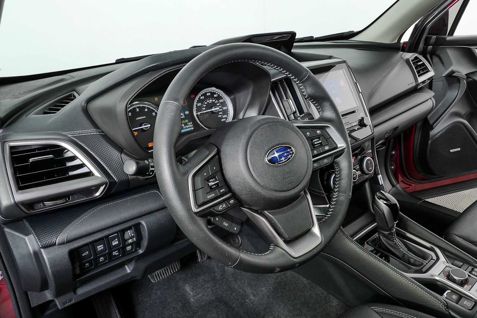 Used 2020 Subaru Forester Touring AWD/4WD image 4