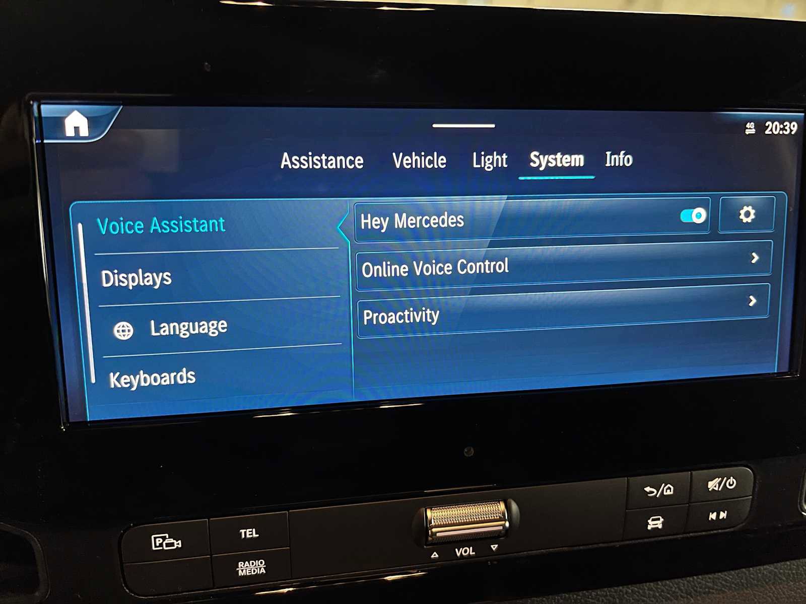 Used 2025 Mercedes-Benz Sprinter 2500 image 33