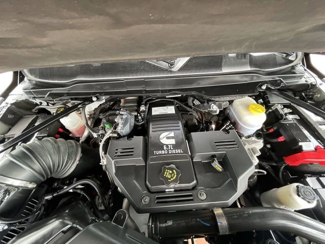 Used 2024 RAM 2500 Tradesman w/ Chrome Appearance Group image 21