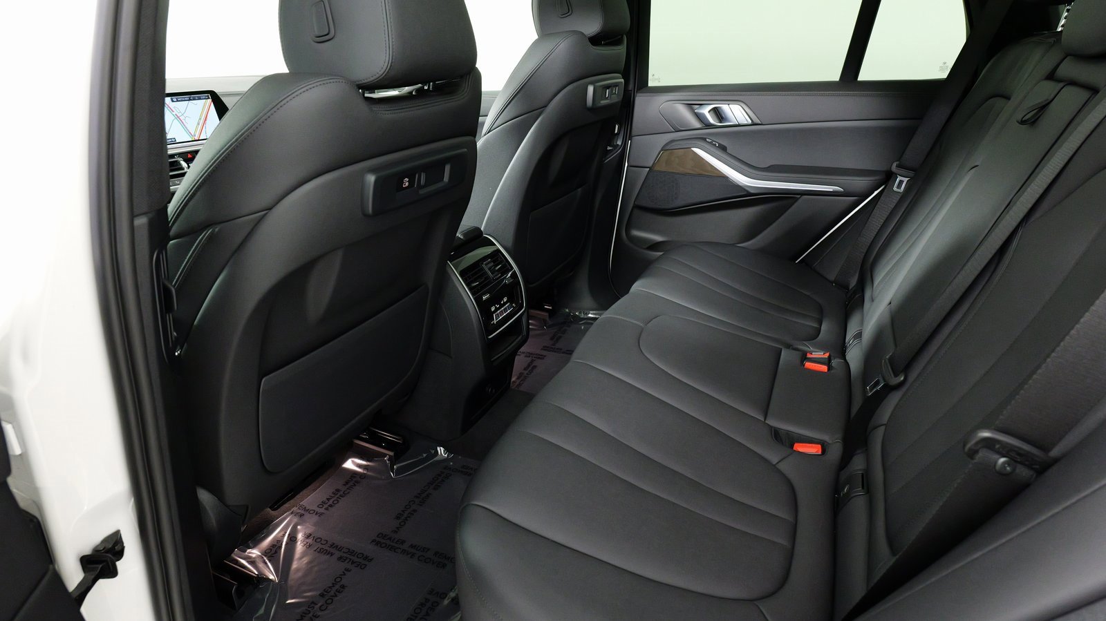 Used 2022 BMW X5 xDrive40i w/ Parking Assistance Package image 35