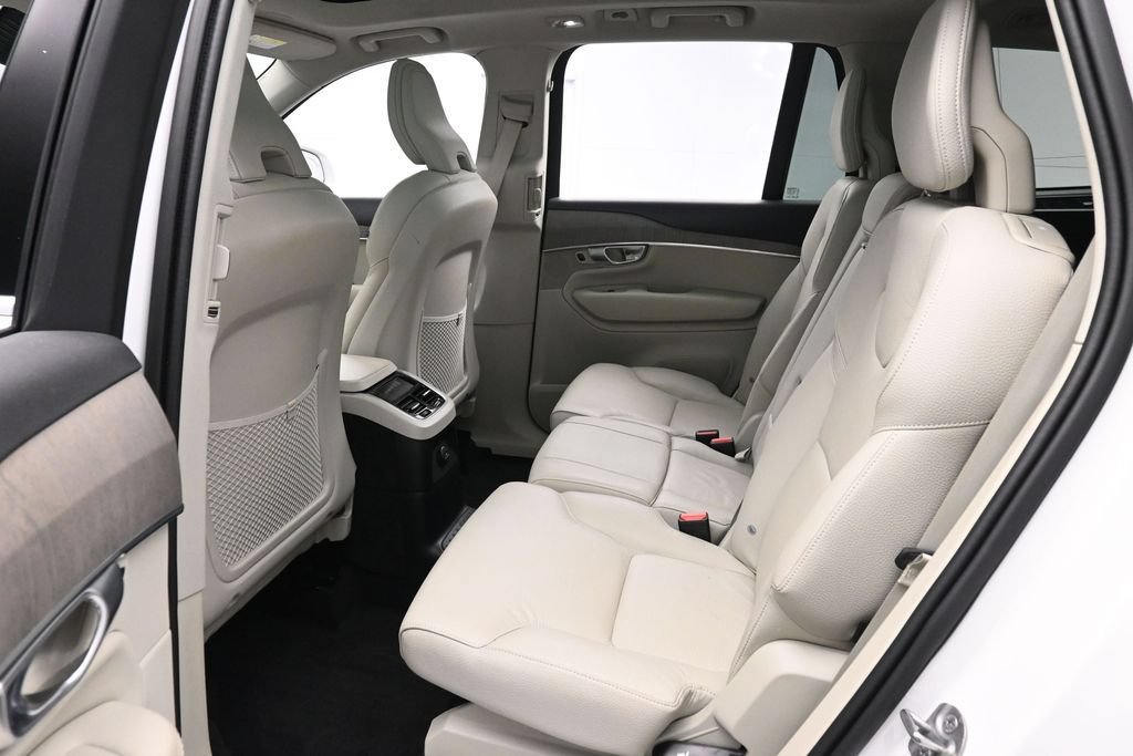 Used 2024 Volvo XC90 T8 Plus AWD/4WD image 14